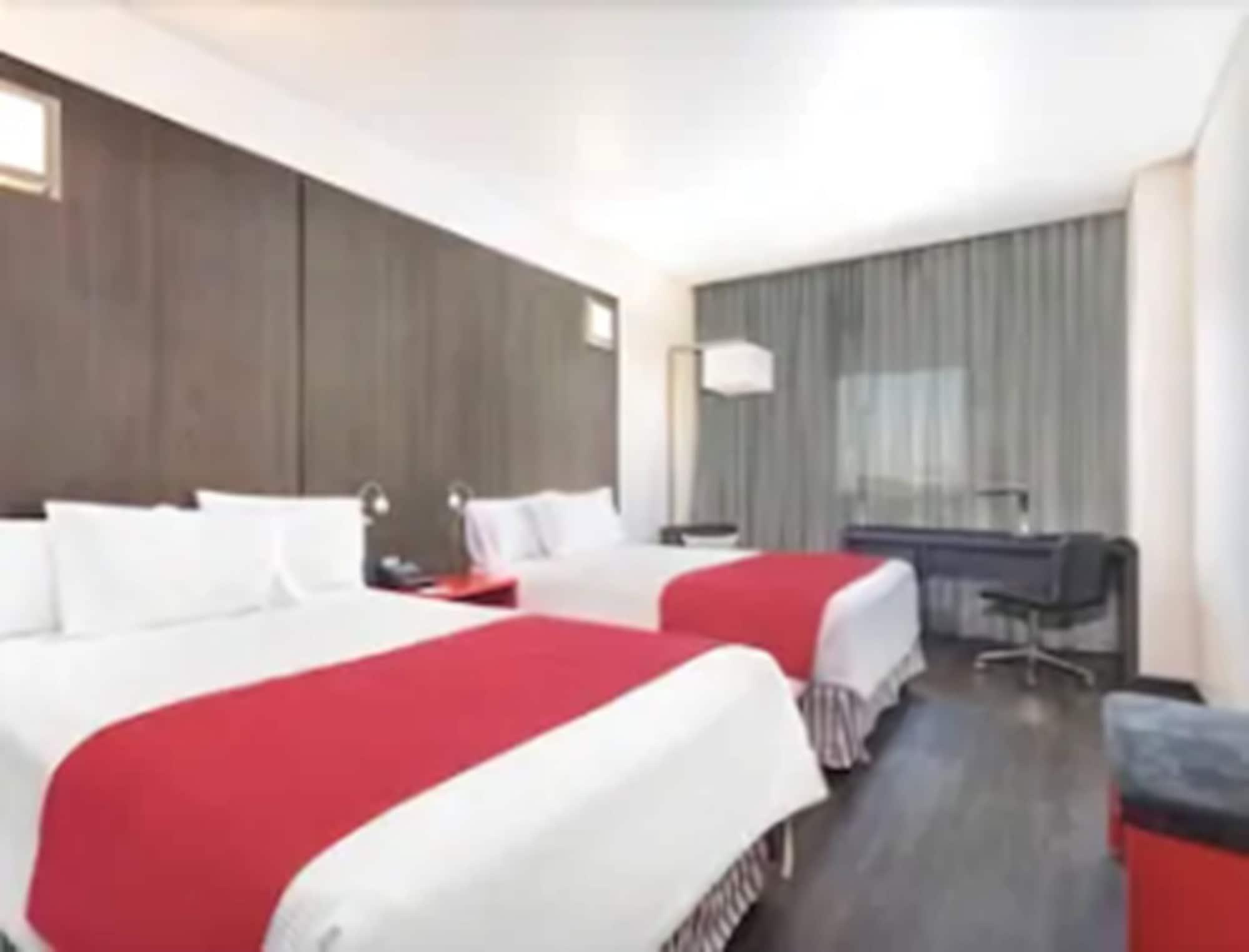 รามาดา อองคอร์ ซานหลุยส์ โปโตซี Hotel ซานหลุยส์โปโตซิ ภายนอก รูปภาพ