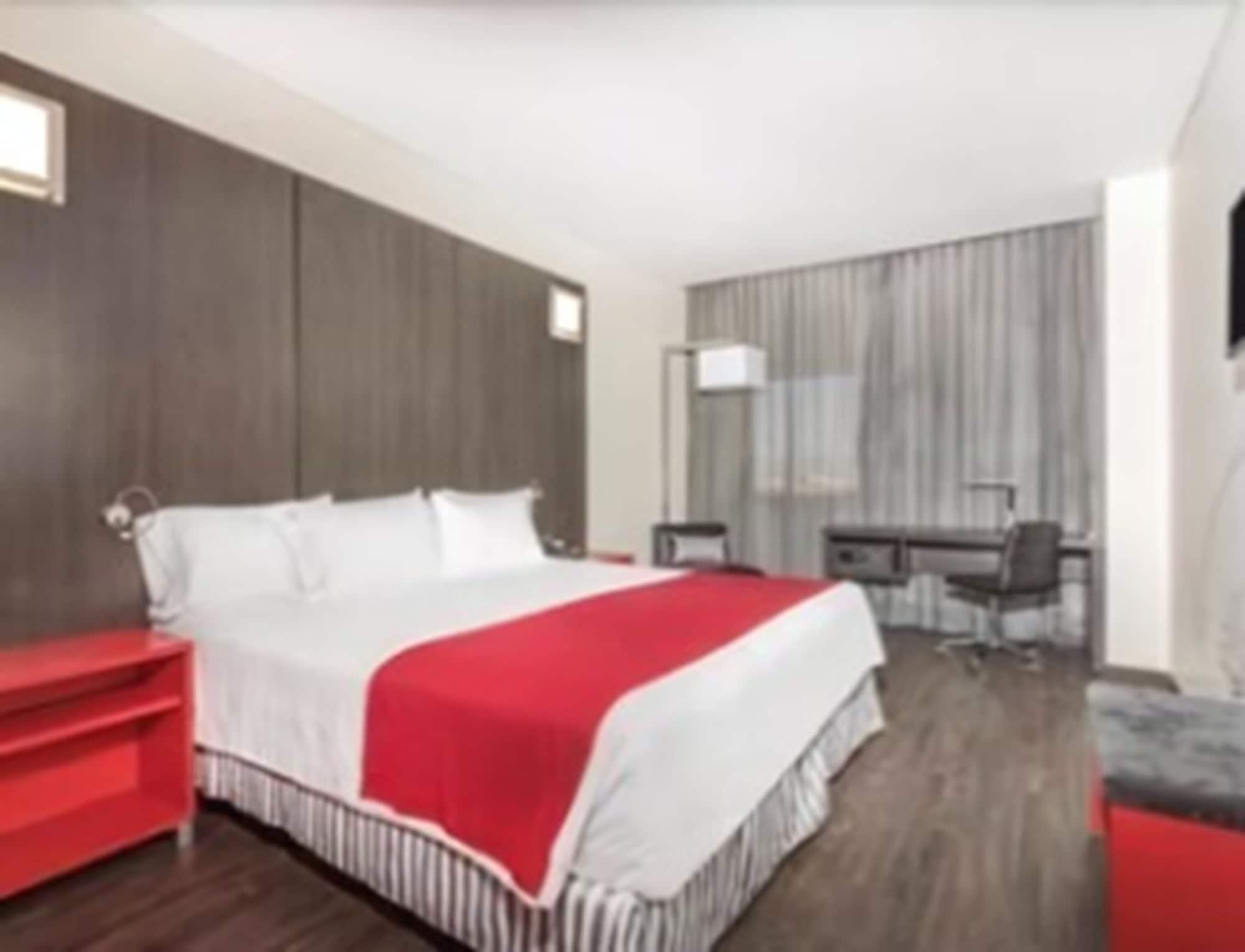 รามาดา อองคอร์ ซานหลุยส์ โปโตซี Hotel ซานหลุยส์โปโตซิ ภายนอก รูปภาพ