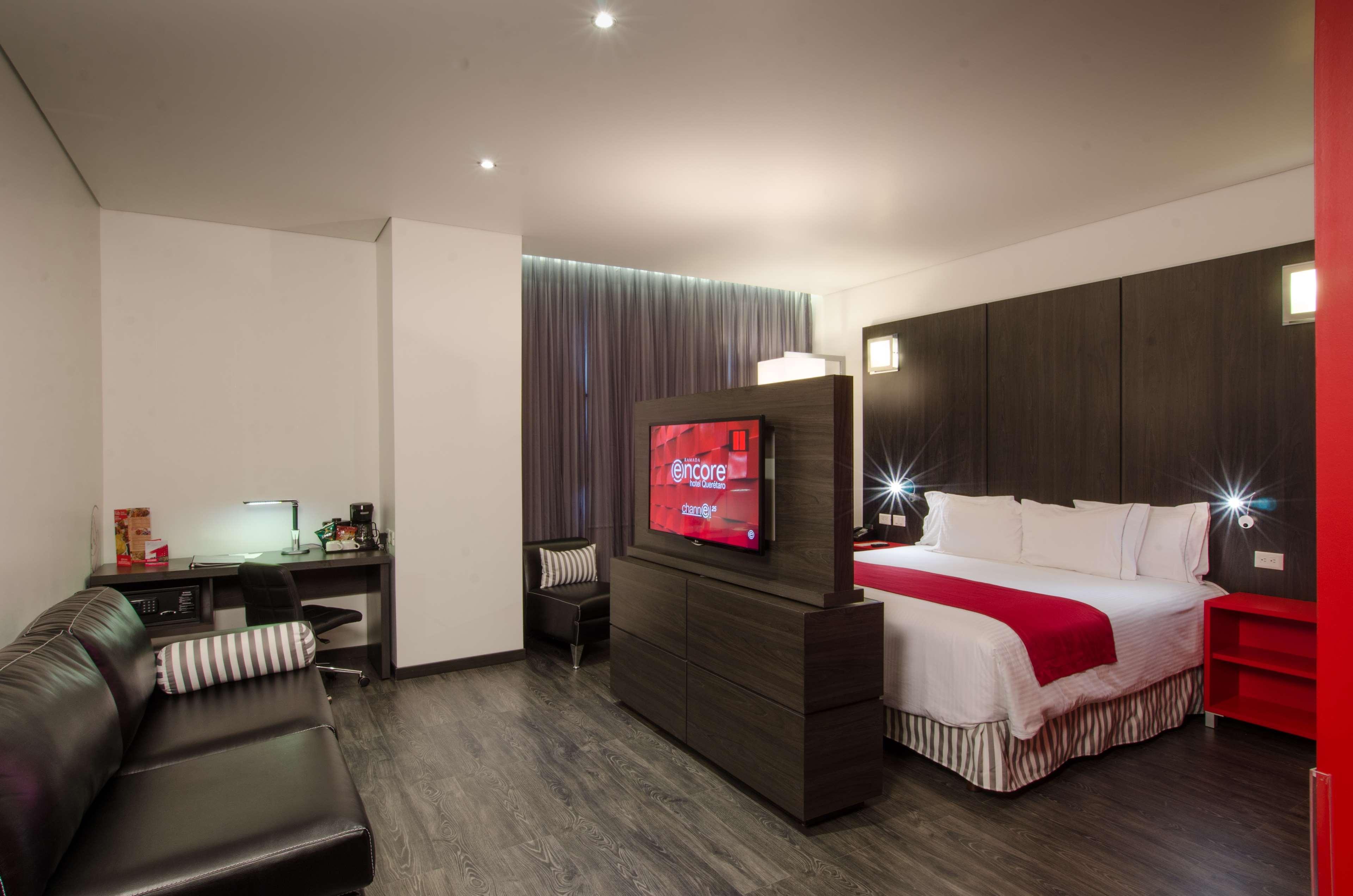 รามาดา อองคอร์ ซานหลุยส์ โปโตซี Hotel ซานหลุยส์โปโตซิ ภายนอก รูปภาพ